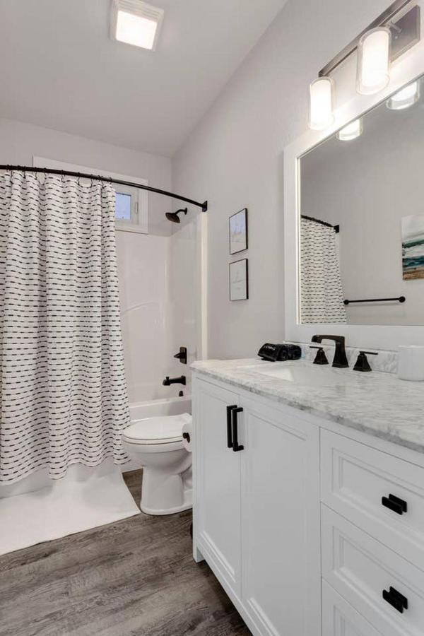 Modern Farmhouse - 2 Minute Bike To Slaughter Pen Trailhead - Dtwn Bentonville Exterior foto